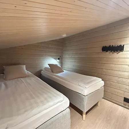 Sorelia, 2 Bedrooms, Loft Äkäslompolo